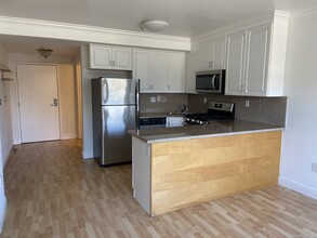 1515 14th Ave in Oakland, CA - Foto de edificio - Building Photo