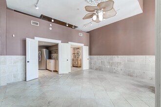 202 Rosenberg St in Galveston, TX - Foto de edificio - Building Photo