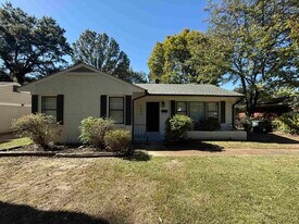 1409 Dearing Rd in Memphis, TN - Building Photo