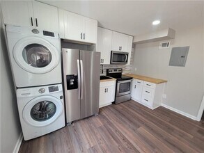 655 Alcovy Woods Dr in Lawrenceville, GA - Building Photo - Building Photo