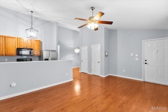 729 Tower Grove Dr in Fairview Heights, IL - Building Photo - Building Photo