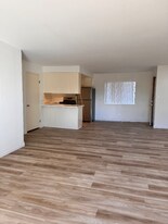 2425 Purdue Ave, Unit 206 in Los Angeles, CA - Building Photo