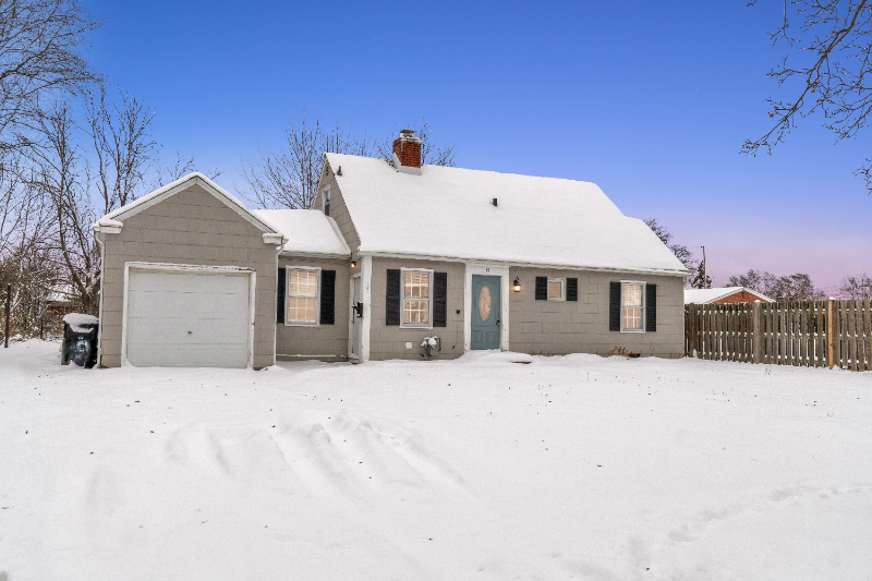 41 Lynbrook Ave in Tonawanda, NY - Building Photo