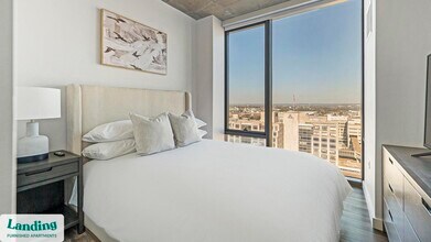 2010 West End Ave, Unit 1314 in Nashville, TN - Foto de edificio - Building Photo