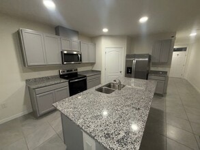 1329 Derry Ave in Haines City, FL - Building Photo - Building Photo