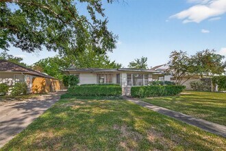 3314 Westridge St in Houston, TX - Building Photo - Building Photo