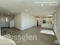 8840 Dorsetwood Wy in Sacramento, CA - Building Photo - Building Photo