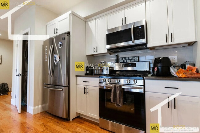 9 Glencoe St in Boston, MA - Building Photo - Building Photo