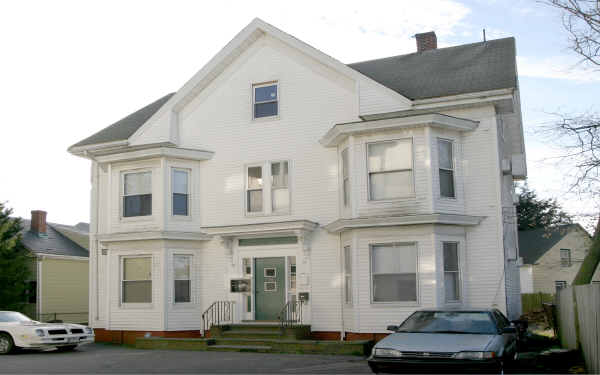 104-108 Lewis St in Lynn, MA - Building Photo - Building Photo