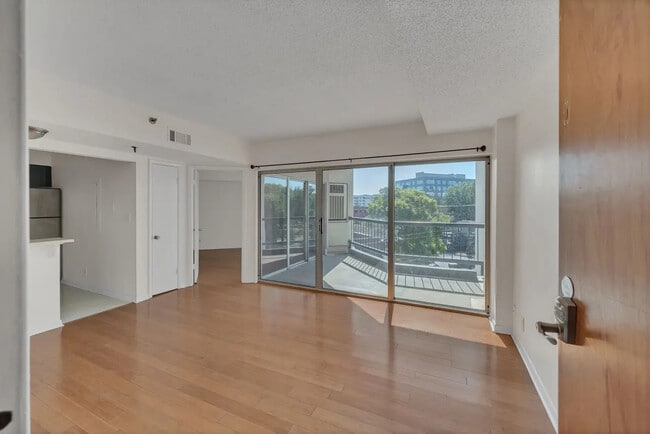 property at 900 19th Ave S