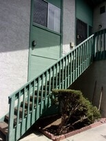 2245-2247-B Felspar St in San Diego, CA - Building Photo