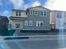 3066 El Capitan Dr in Marina, CA - Building Photo