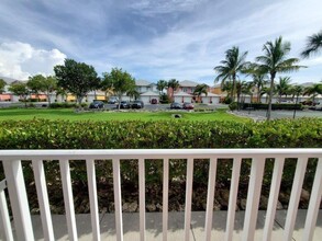 2002 Bal Harbor Blvd in Punta Gorda, FL - Building Photo - Building Photo