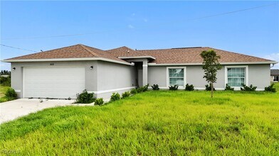 2833 NW 5th Ave in Cape Coral, FL - Building Photo - Building Photo