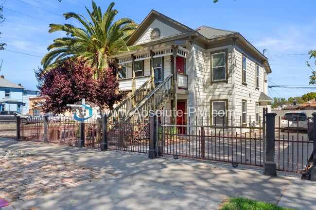 property at 1927 P St