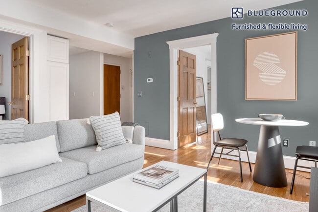 14 Derne St in Boston, MA - Building Photo - Building Photo