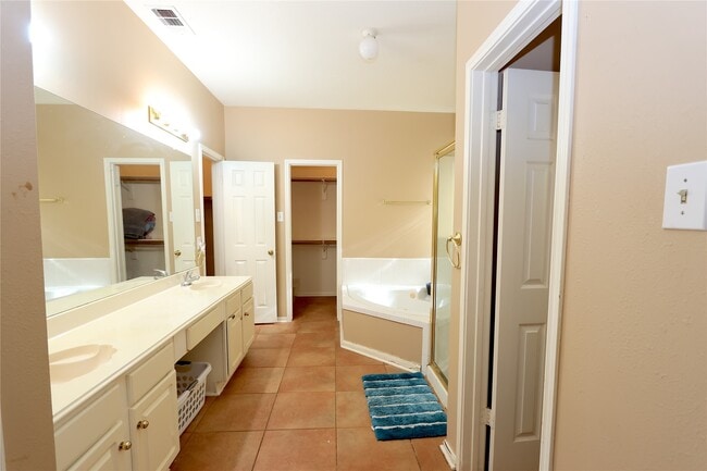 property at 1505 Ash Run Ct