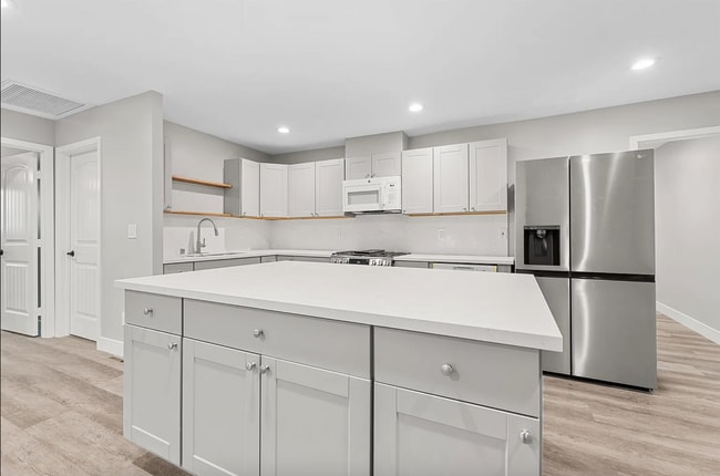 6232 Dorothy Dr in San Diego, CA - Building Photo - Building Photo