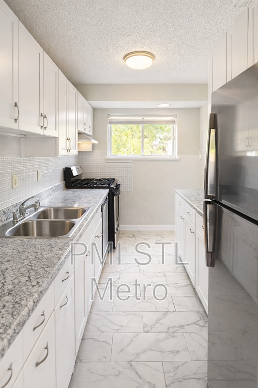 205 Grampian Rd in St. Louis, MO - Building Photo - Building Photo