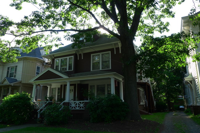 595 Whitney Ave in New Haven, CT - Building Photo - Building Photo