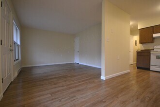 205 W Summerfield Ave in Leeton, MO - Building Photo - Building Photo