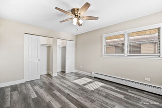 7600 W Lawrence Ave, Unit 2 in Harwood Heights, IL - Building Photo - Building Photo