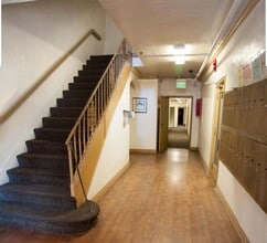 IRO - Irolo Apartments in Los Angeles, CA - Building Photo - Interior Photo