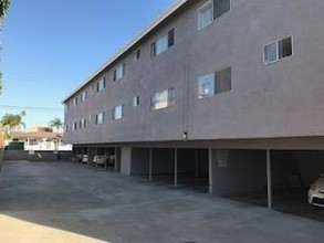 Pandora apartments in Downey, CA - Building Photo - Building Photo