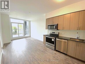 1603-1603 Eglinton Ave W in Toronto, ON - Building Photo - Building Photo