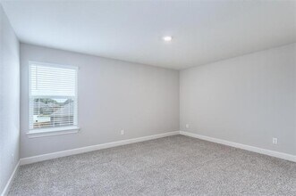 2100 Brentwood Dr in Anna, TX - Foto de edificio - Building Photo