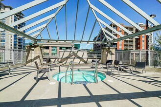 2975 Atlantic Ave, Unit 35XX in Coquitlam, BC - Building Photo - Building Photo