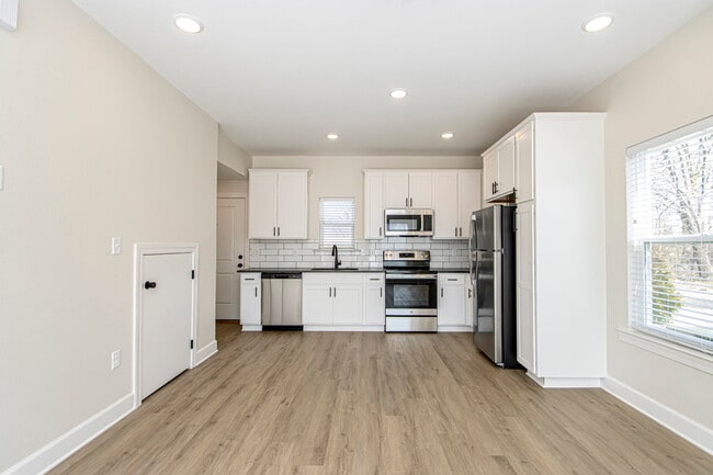 1201 W 4th St, Unit #C in North Little Rock, AR - Foto de edificio - Building Photo