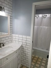 1675 Cedarwood Dr, Unit N in Westlake, OH - Building Photo - Building Photo