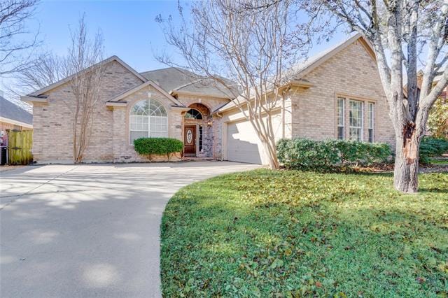 property at 2711 Summerwood