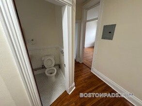 31 Park Dr in Boston, MA - Building Photo - Building Photo
