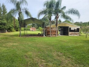 2902 Stearns Rd in Valrico, FL - Building Photo - Building Photo