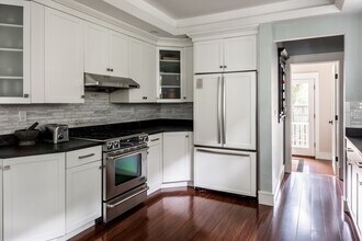 115 Oakley Rd in Belmont, MA - Building Photo - Building Photo