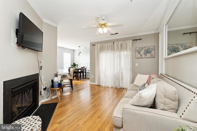 property at 15605 Everglade Ln