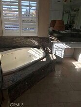 5224 Woodlake Ave in Los Angeles, CA - Building Photo - Building Photo