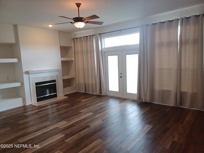 2173 Walkers Glen Ln in Jacksonville, FL - Building Photo - Building Photo