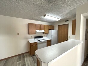 5636 Cypress Chase in Columbus, OH - Building Photo - Building Photo