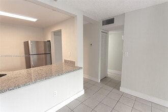 4550 NW 9th St in Miami, FL - Building Photo - Building Photo
