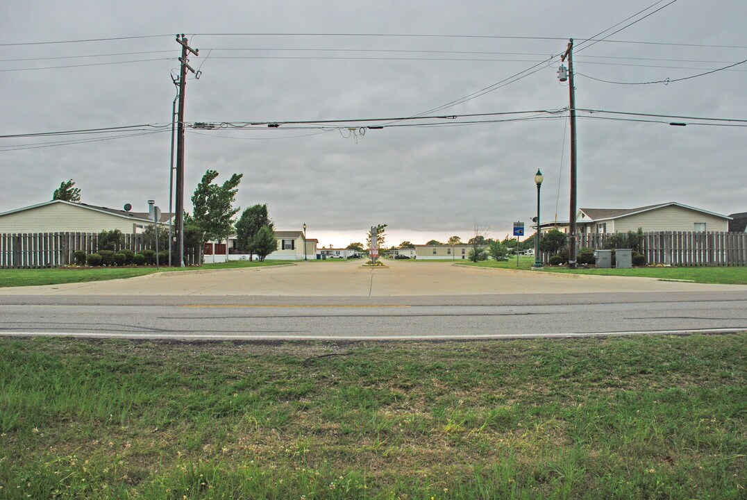 Lake Ray Hubbard Mobile Home Estates in Wylie, TX - Foto de edificio