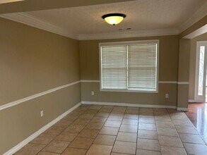 620 Wellington Ln, Unit B1.3 in Monroe, GA - Building Photo - Building Photo