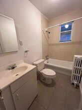 2125 E Main St in Bridgeport, CT - Building Photo - Building Photo