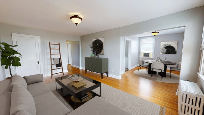 Alaise in Cincinnati, OH - Foto de edificio - Building Photo