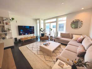 1400 N Fuller Ave in Los Angeles, CA - Building Photo - Building Photo