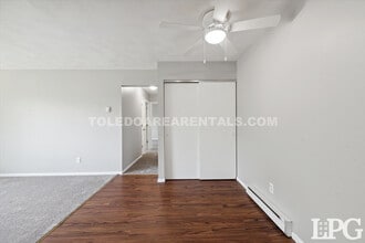 6020 Secor Rd in Toledo, OH - Foto de edificio - Building Photo