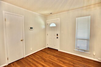 1009 Banyan Dr in Virginia Beach, VA - Building Photo - Building Photo