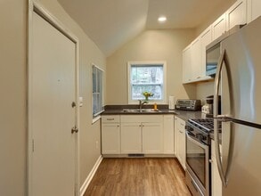 1332 Penn St in Harrisburg, PA - Building Photo - Building Photo